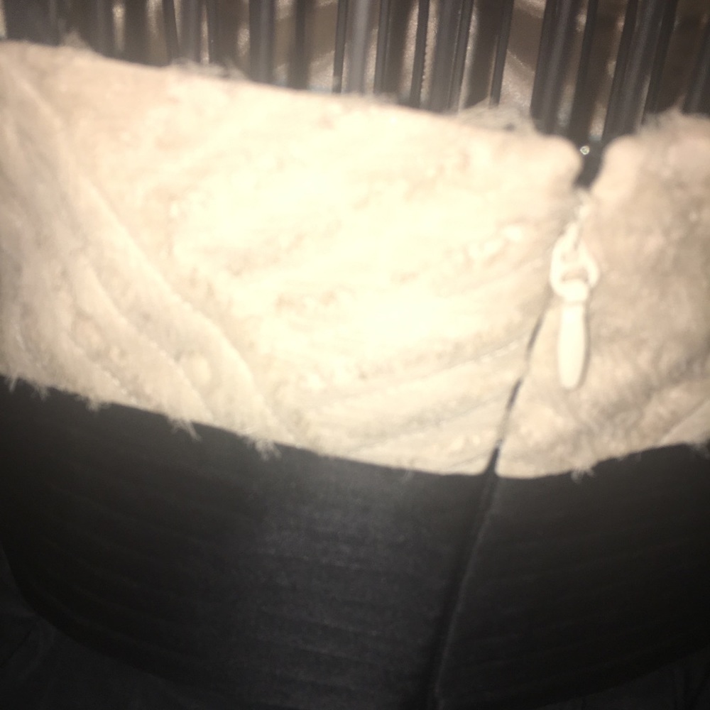 Dress - Picture 4 of 6